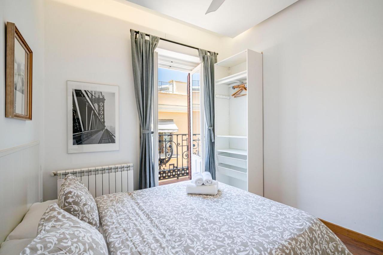 Apartamento La Latina II Madrid Exterior photo